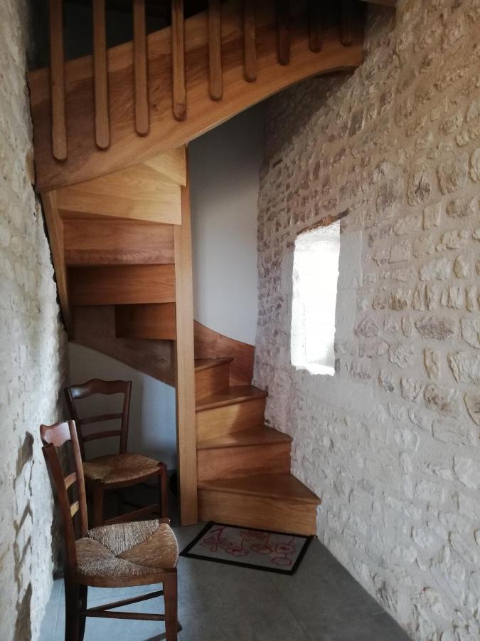 Holiday home La Maison D'alida Nueil-sous-Faye